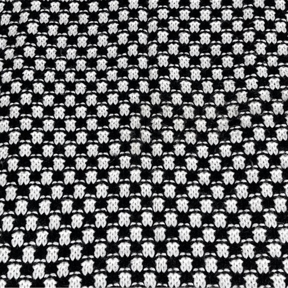 Xhileration size small black & white checkered sweater w/white sides & cuffs EUC - Picture 9 of 14